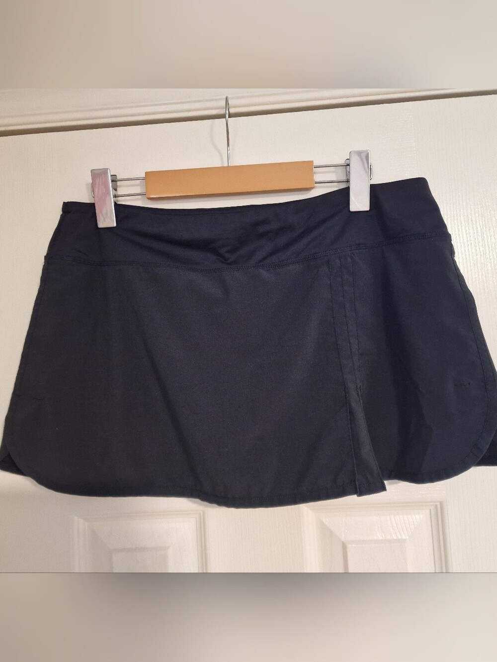 lululemon Black Women's Tennis Skort Size 8 Reg.